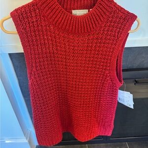 Liz Claiborne Vibrant Red Sleeveless Turtleneck Sweater. Size L. NWT. No defects